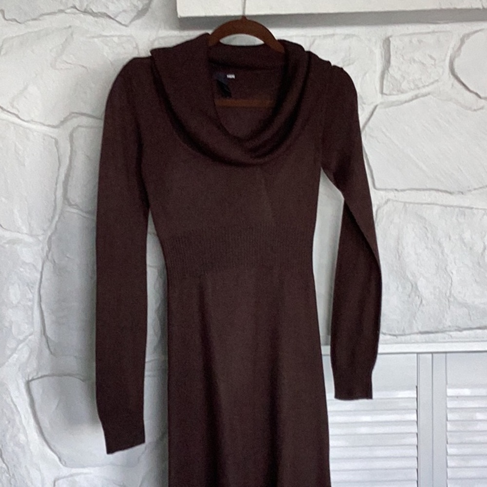 H & M Brown Cowl Neck Knit Dress with ribbed center 25% Wool long sleeve